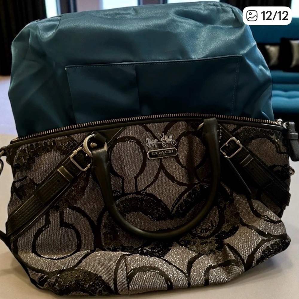 2010 Coach Madison Sophia Sequin Op Art Satchel – Black/Gunmetal EUC - Picture 12 of 12